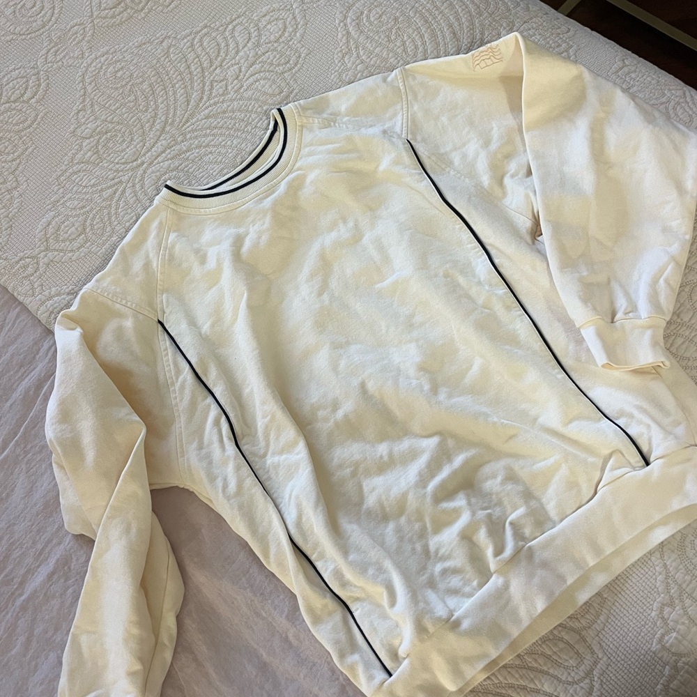 New wave white/ black detailed sweatshirt pull over